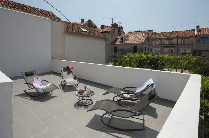 Apartment Alma Сплит Экстерьер фото